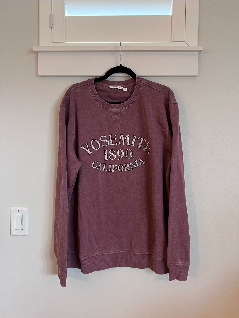 Camp David Maroon Sweatshirt NWOT SZ L